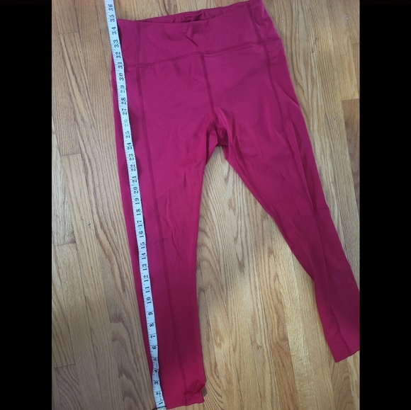 Queenieke leggings size 8/10 (medium) - Picture 6 of 6
